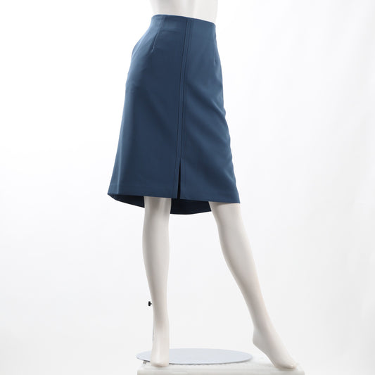 センターシームフロントスリットタイトスカート