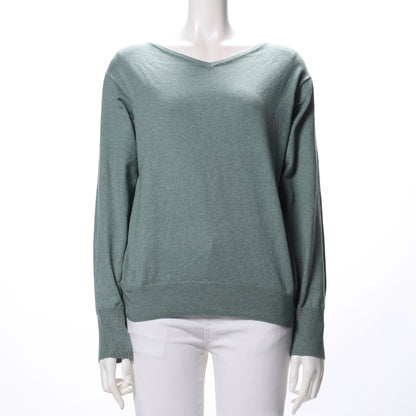 ベーシックVネックニット