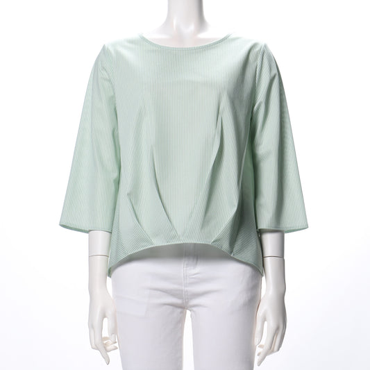 ストライプ柄タックデザインブラウス