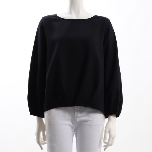 裾タックボートネックブラウス