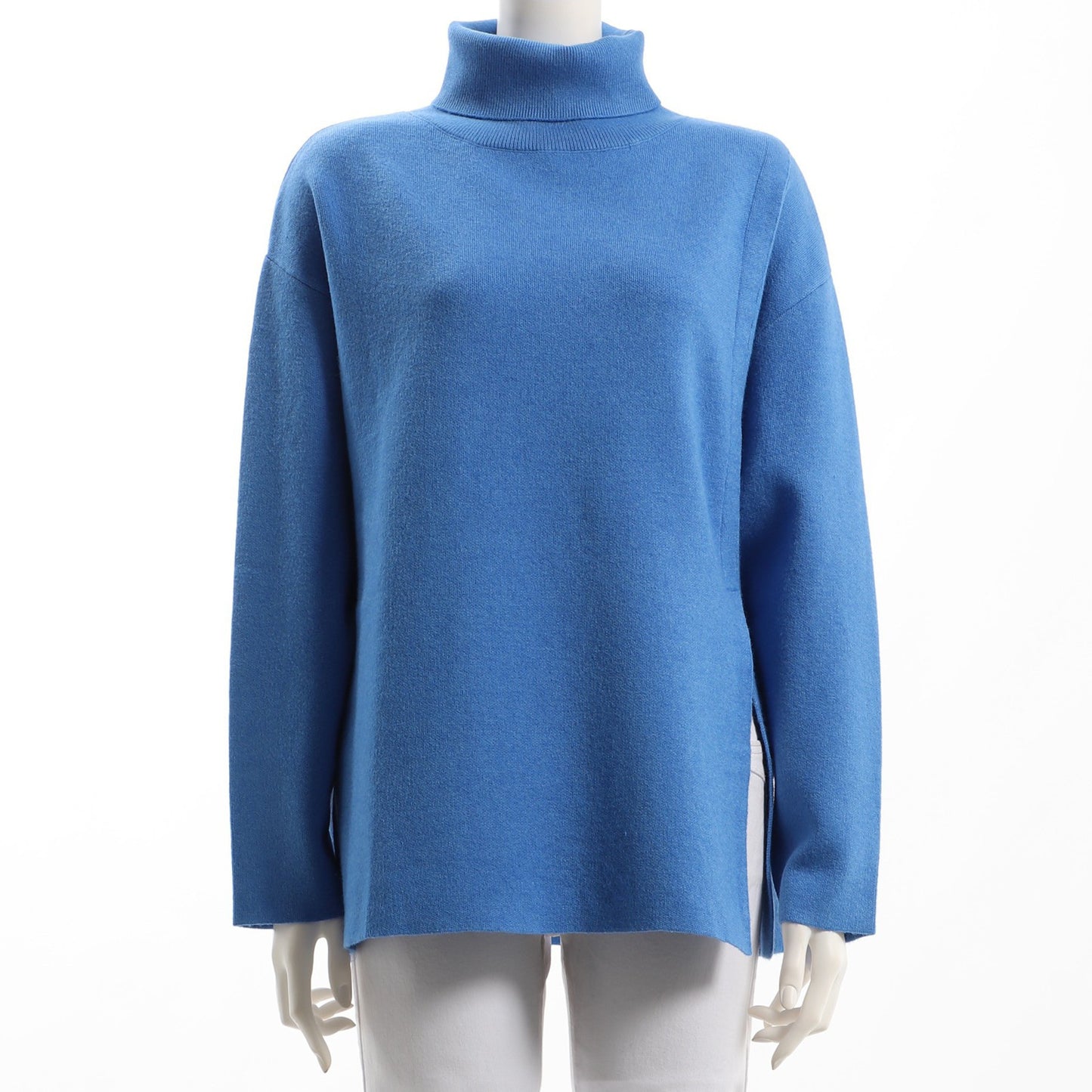 サイドスリットタートルネックニット