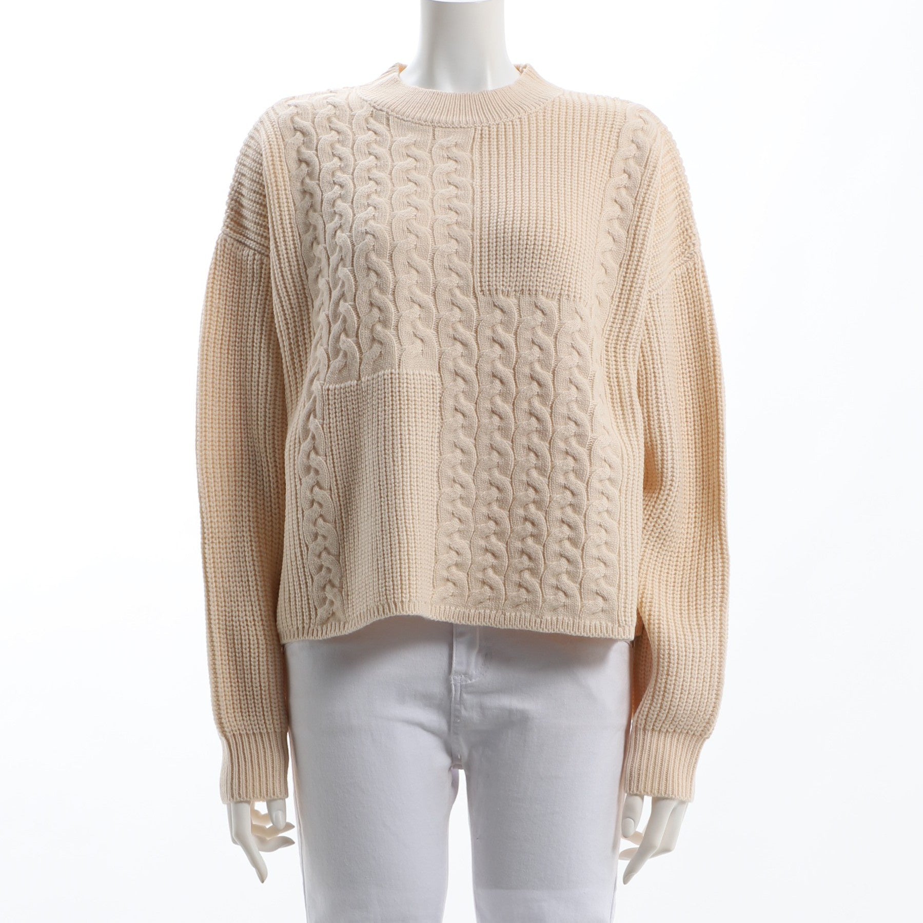 ケーブル切り替えローゲージニット