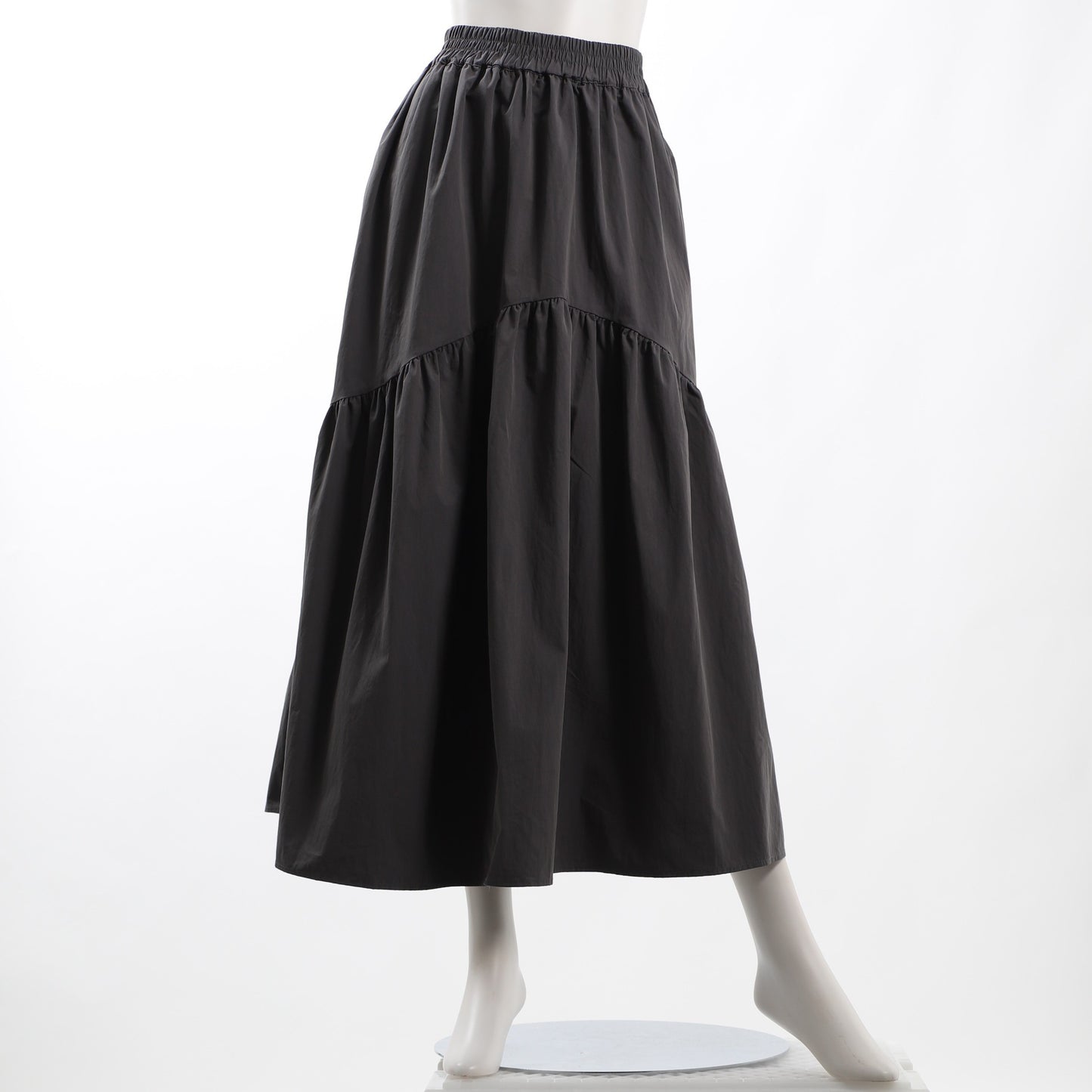 ティアードシルエットギャザースカート