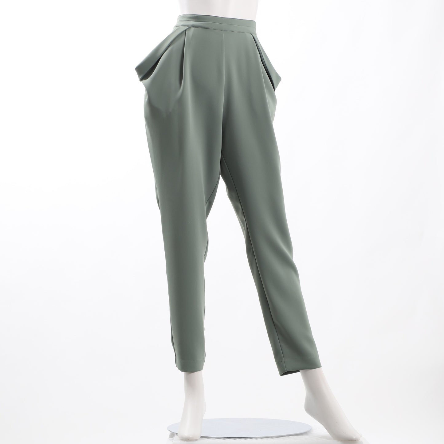 裾プリーツボートネックカットソー