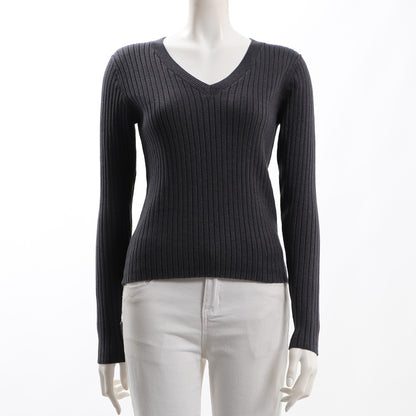 Vネックリブニット