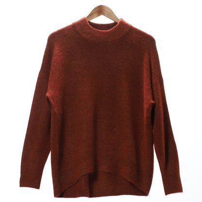 バックテールデザインドロップショルダーニット