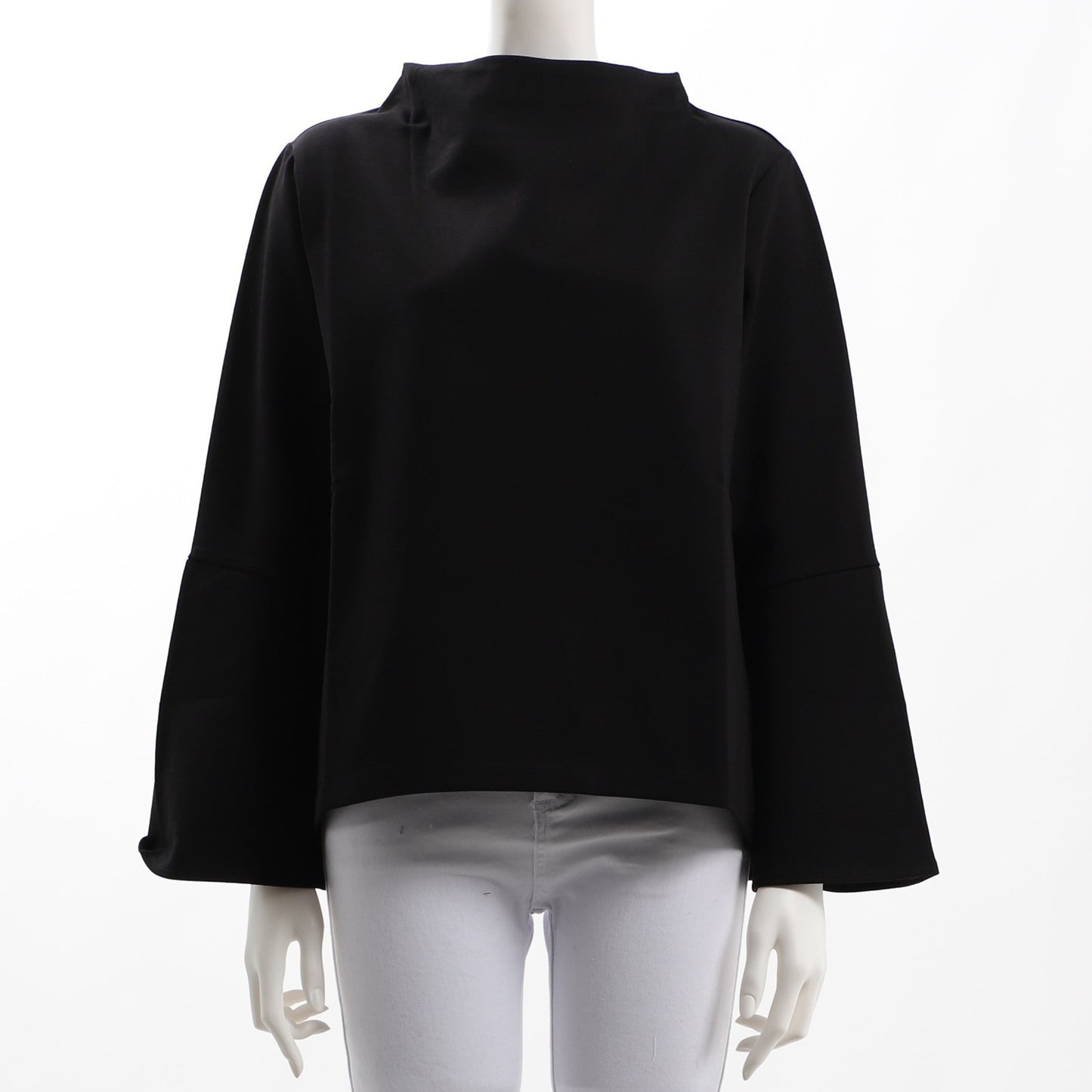 袖口広がりカットソー