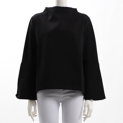 袖口広がりカットソー