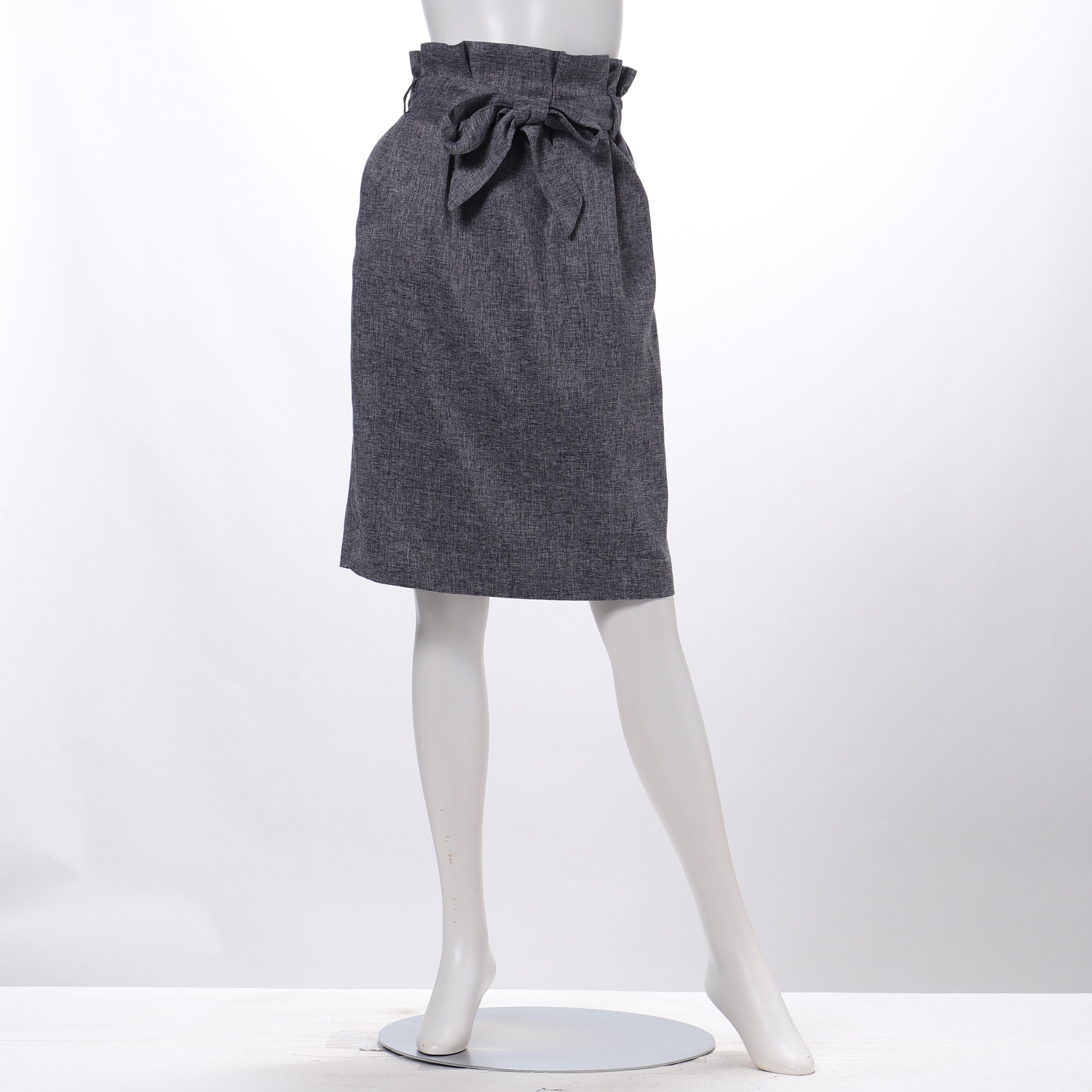 リボンベルト付きタイトスカート