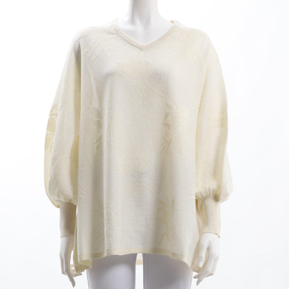 リーフジャガード花柄ニット