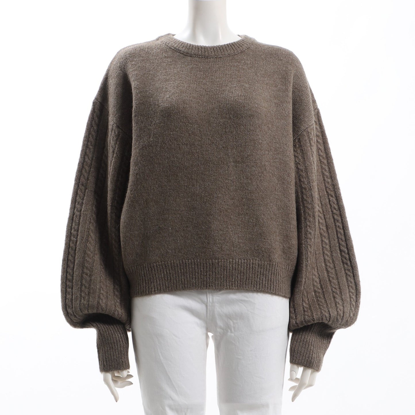 ボリュームスリーブニット