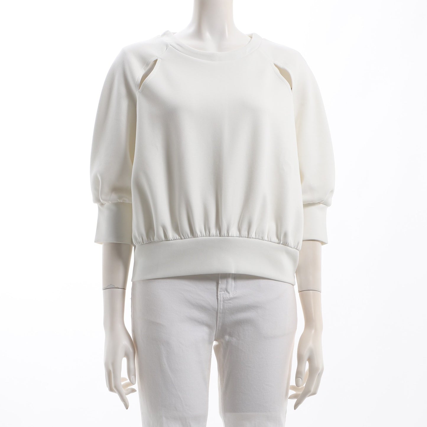 肌見せデザインカットソー