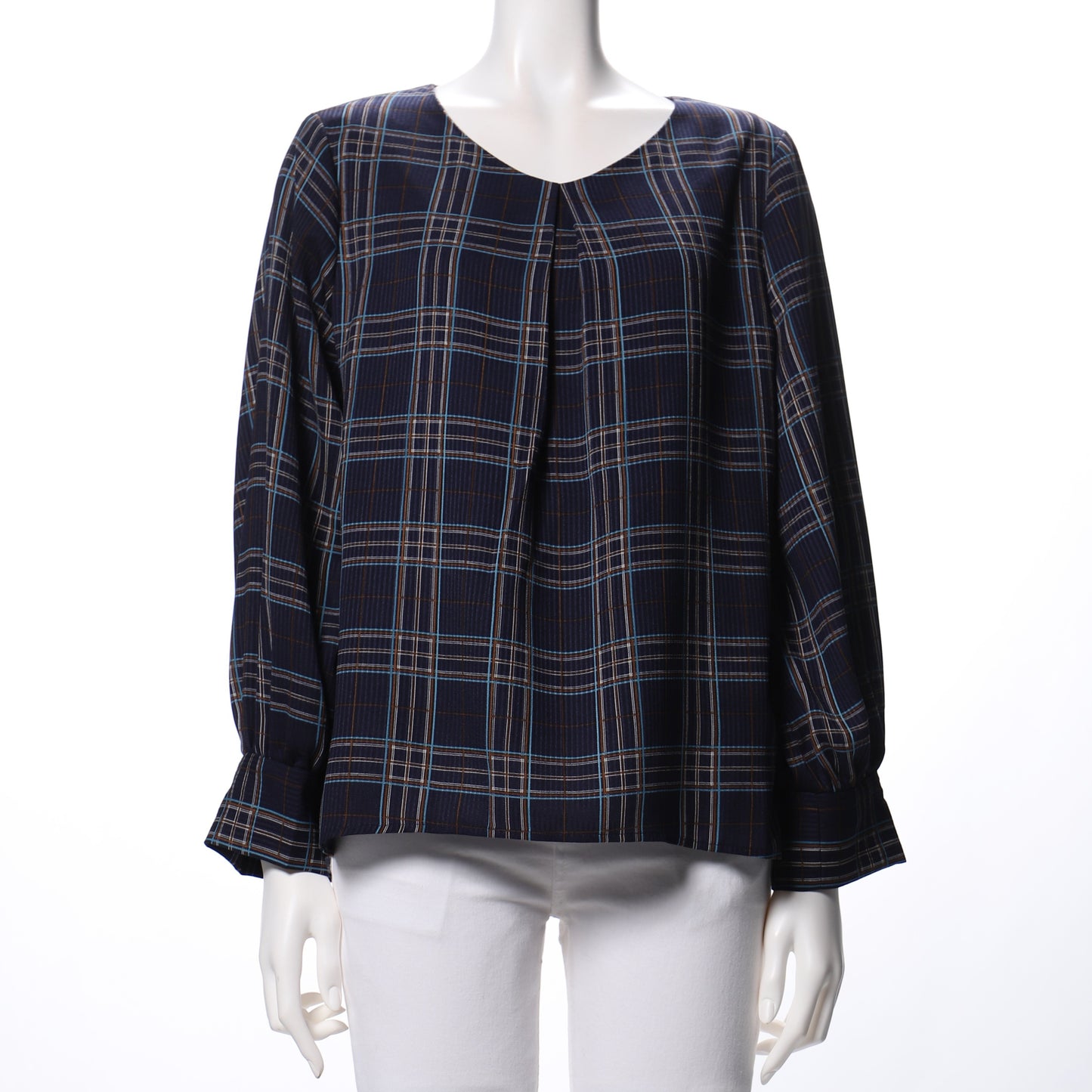 チェック柄タックネックブラウス