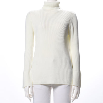 タートルネックリブニット