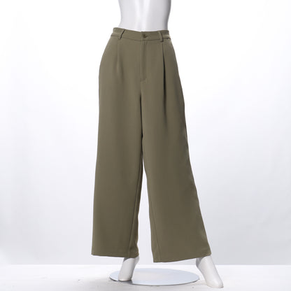 タック入りワイドパンツ