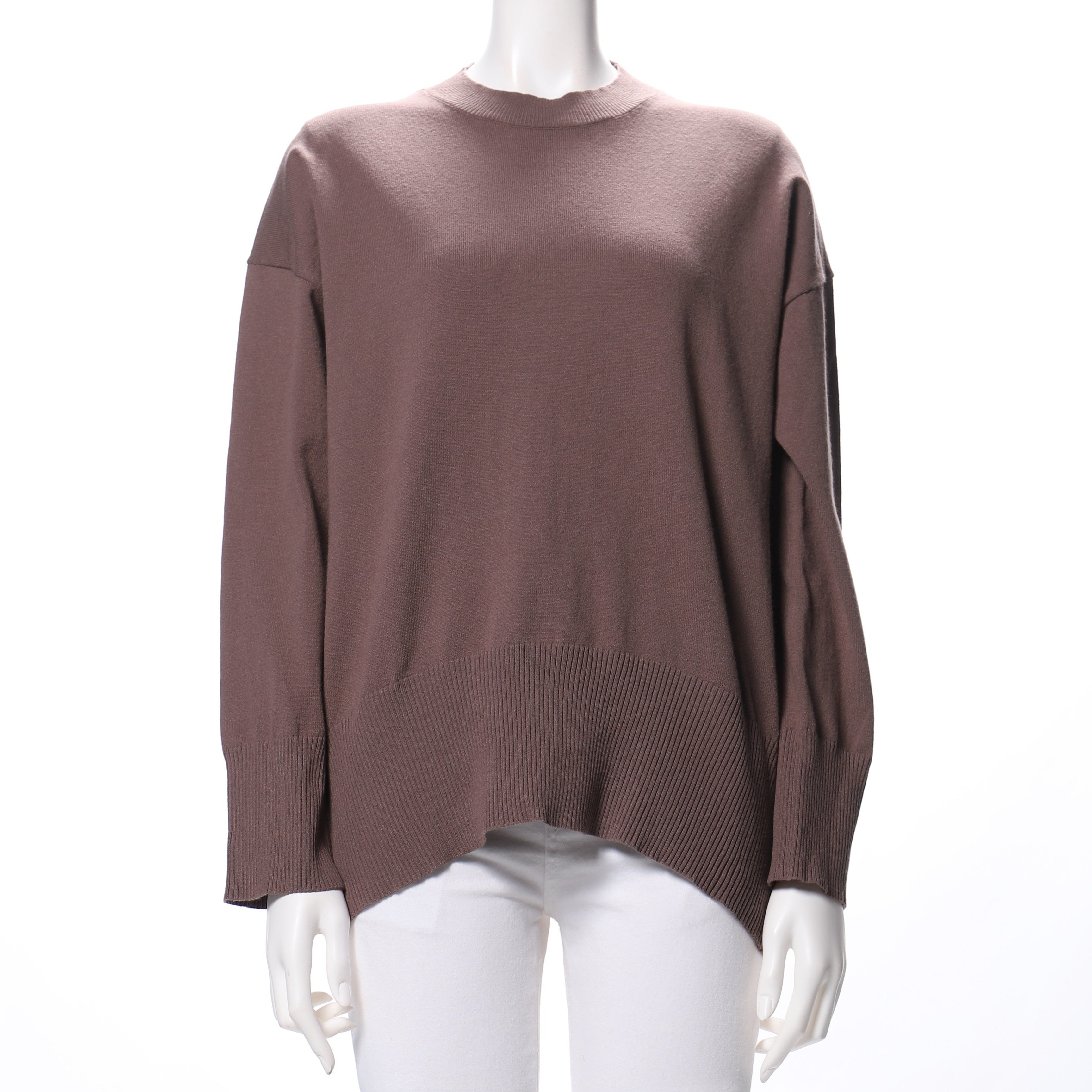 首詰まりドロップショルダーニット