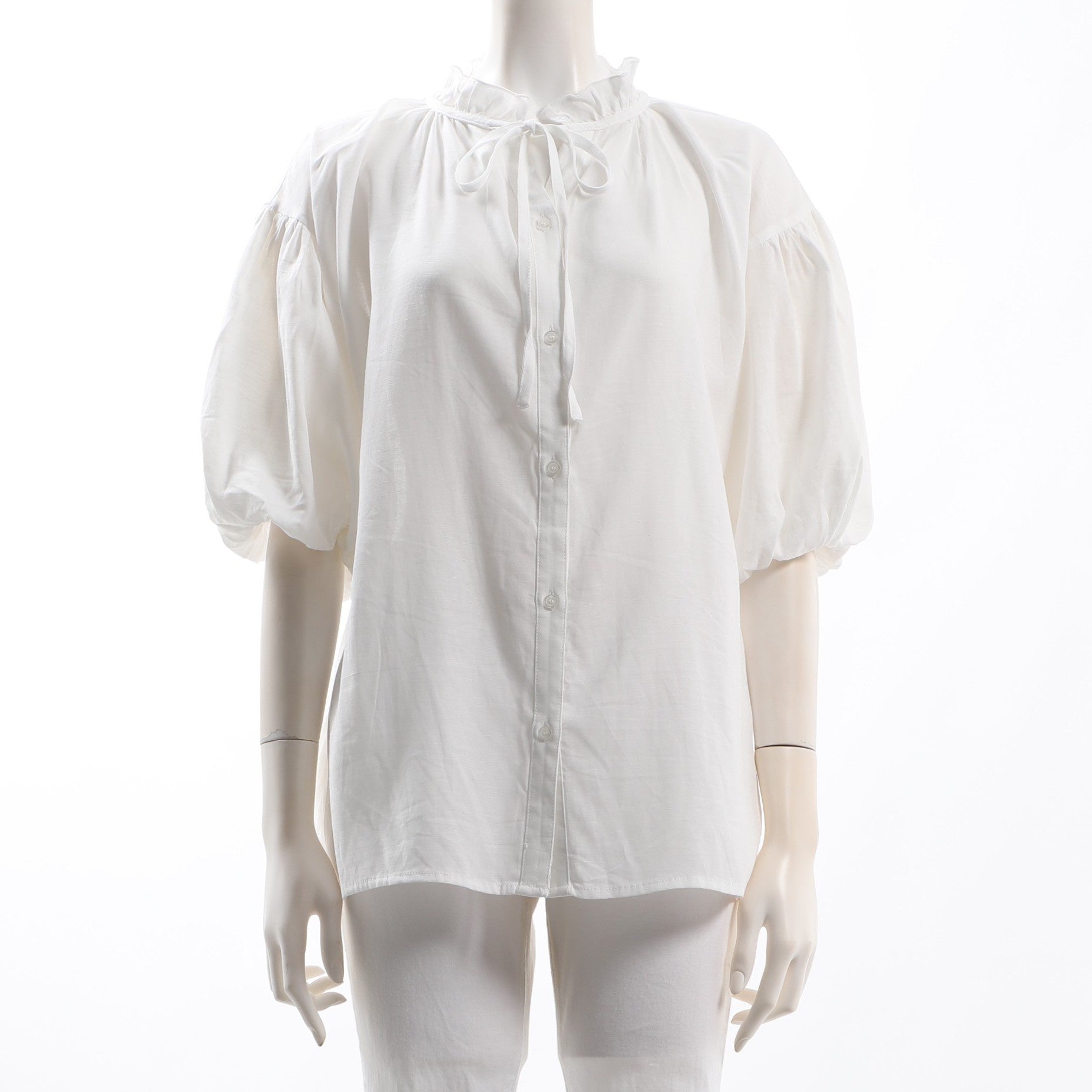 フリルネックブラウス