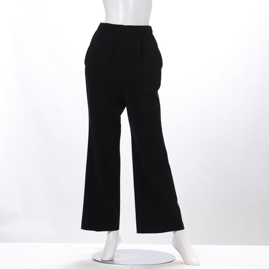 シンプルフレアパンツ