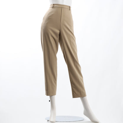 シンプルデザインテーパードパンツ