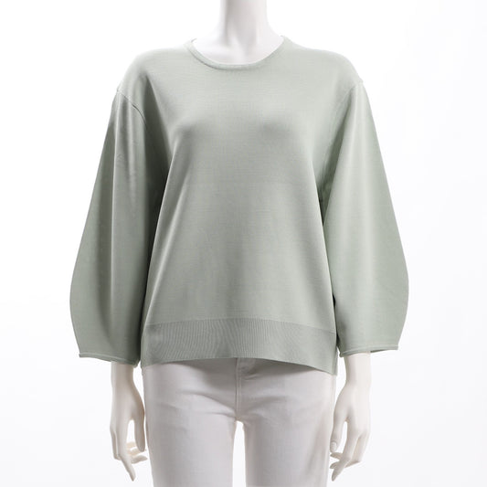 ふんわり袖ニット