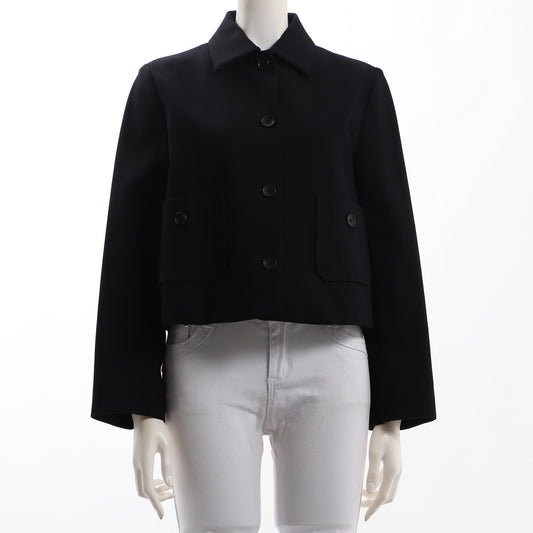 ボタン付きショートジャケット