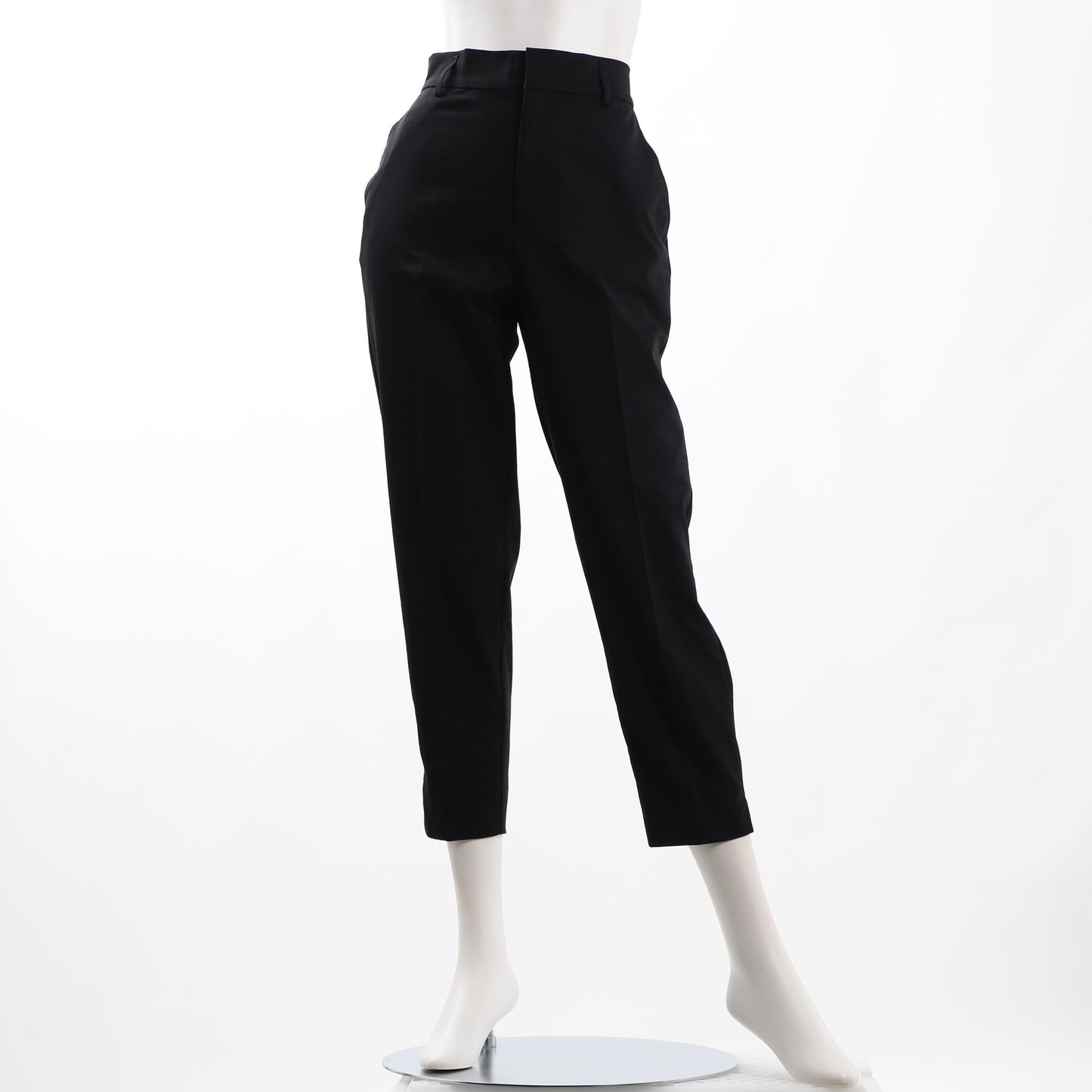 センタープレステーパードパンツ