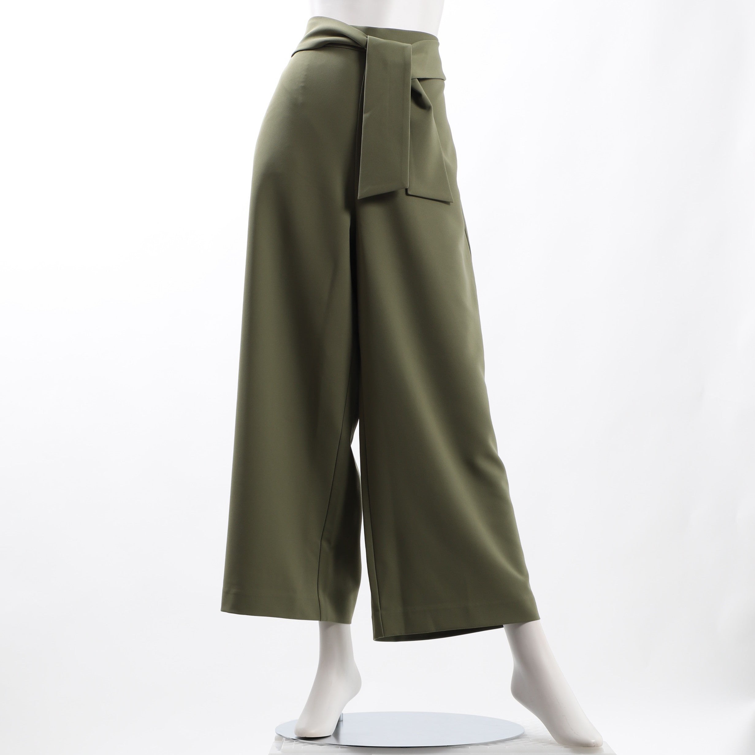 太ベルトワイドパンツ