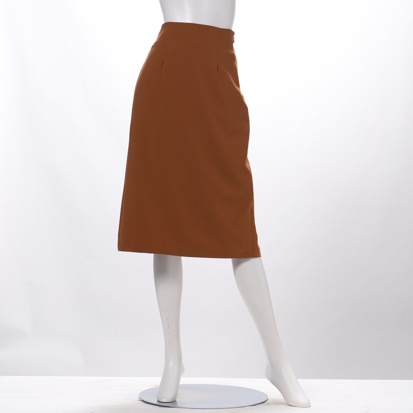 バックレースアップセミタイトスカート