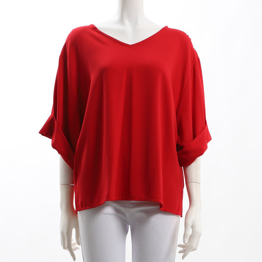 抜き襟ボリューム袖ブラウス