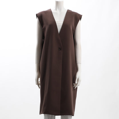 すっきりネックラインジレ