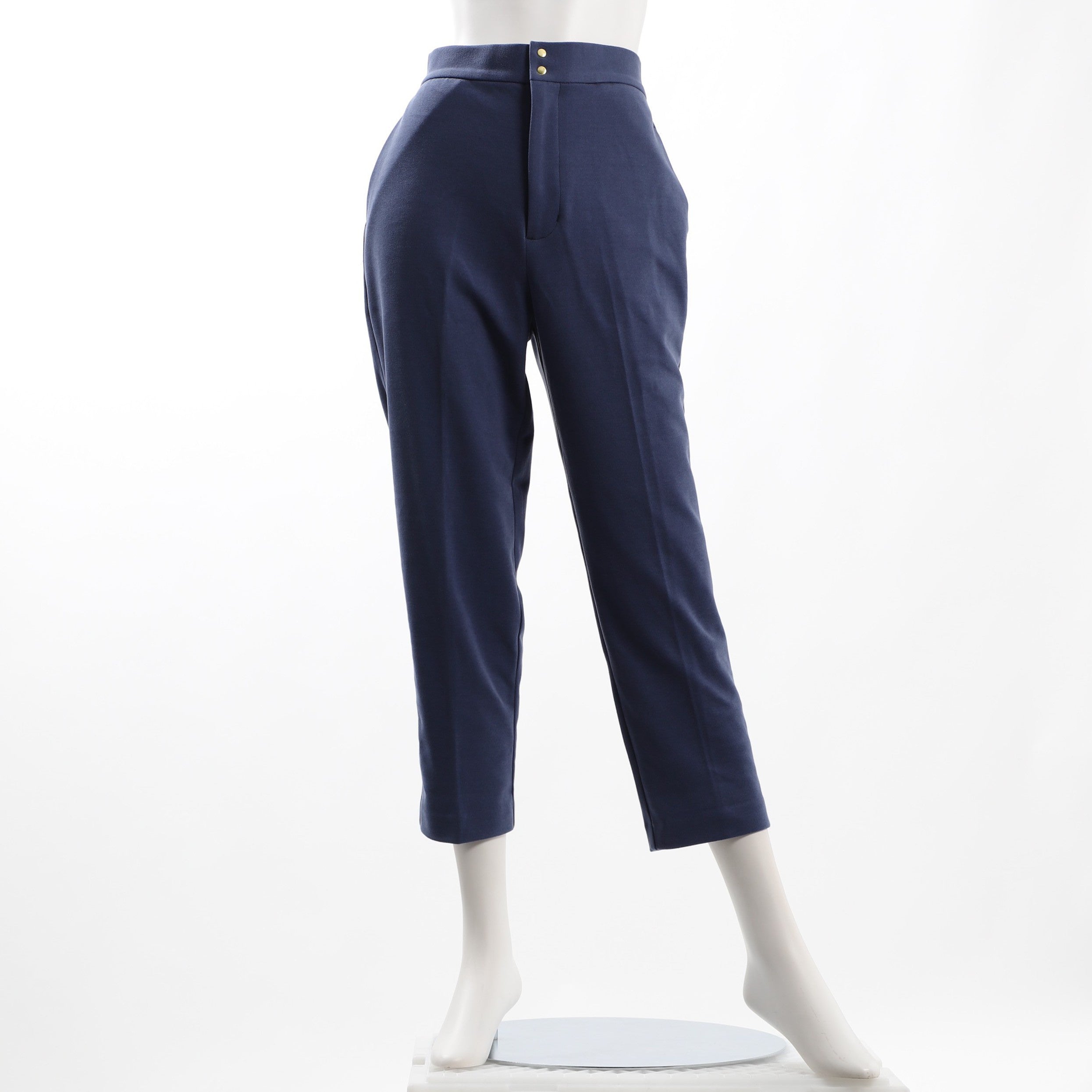 ウエストボタンデザインテーパードパンツ