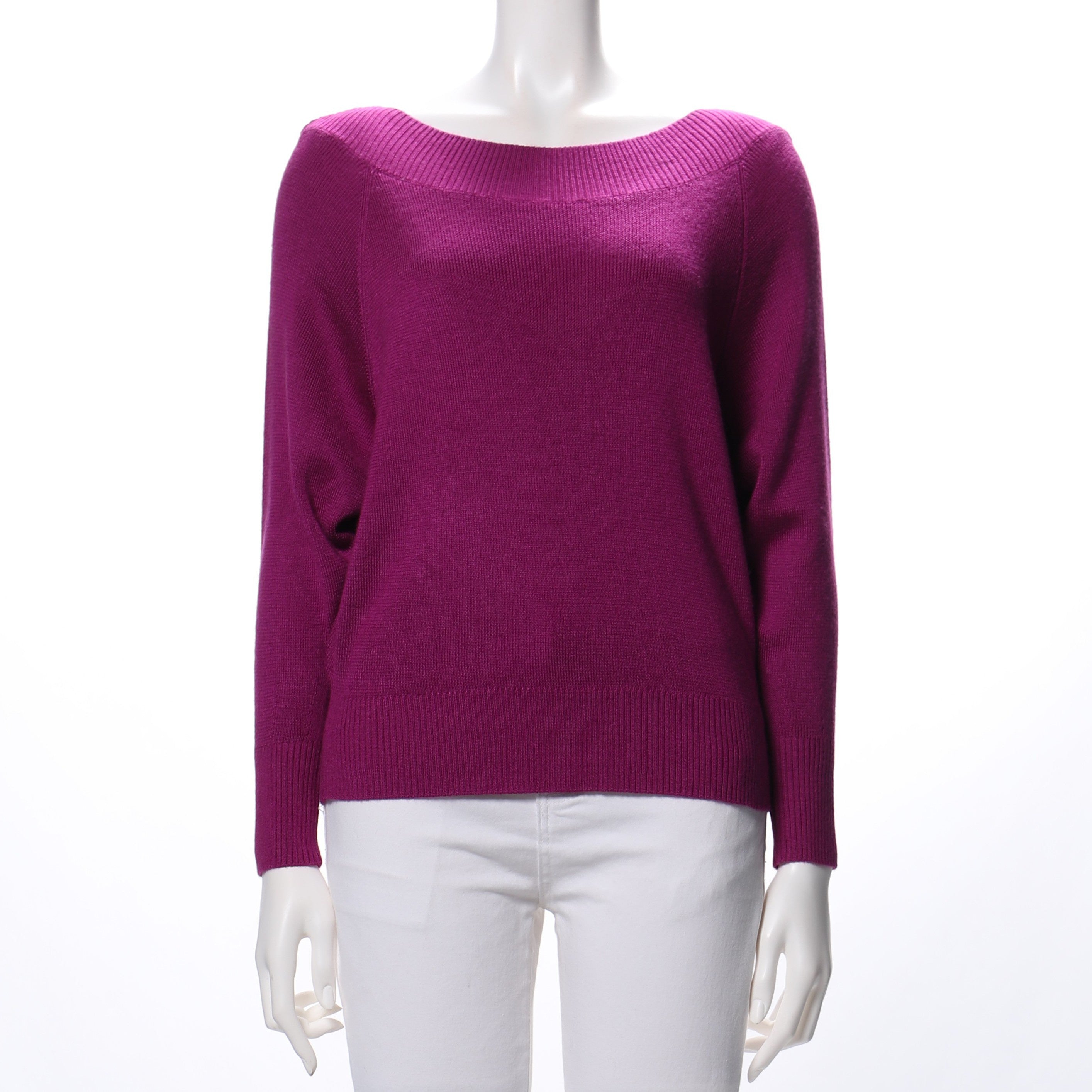 ボートネックドルマンスリーブニット