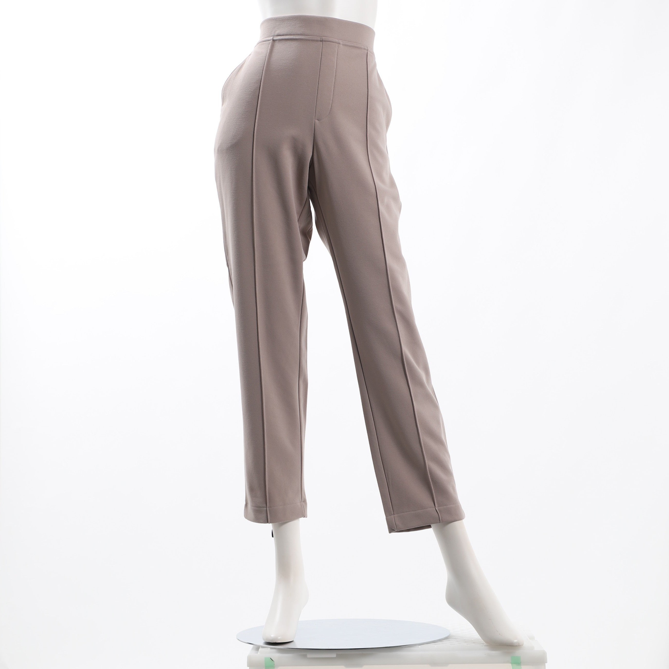 パイピングコードテーパードパンツ