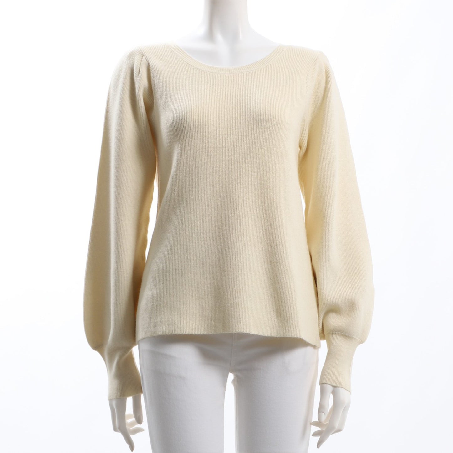 パフスリーブラウンドネックニット