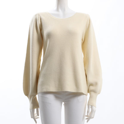 パフスリーブラウンドネックニット