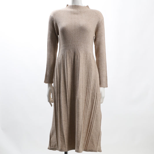 ボトルネックリブニットワンピース