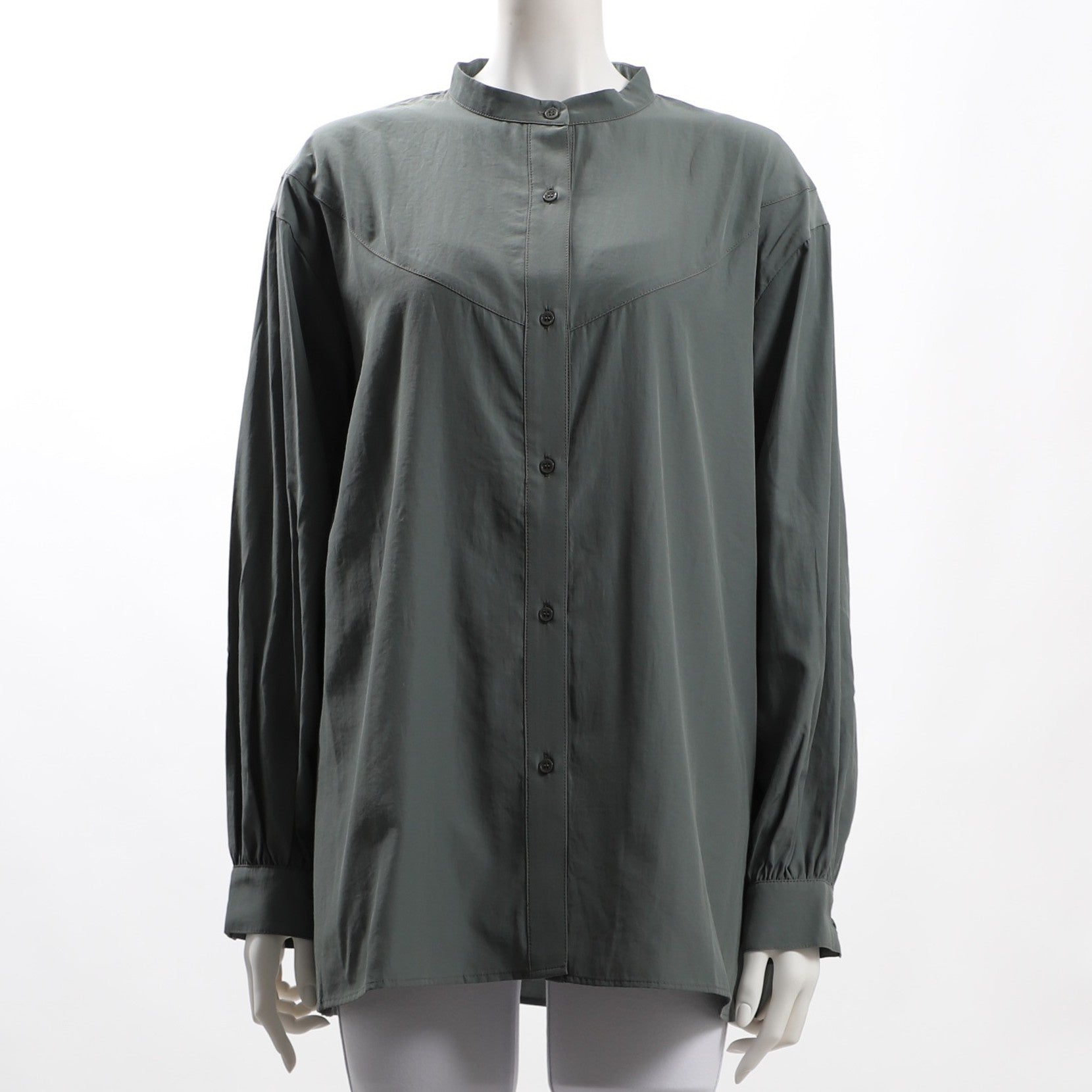 バンドカラー前開きブラウス