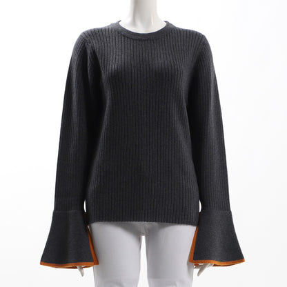 バイカラーフレアスリーブニット