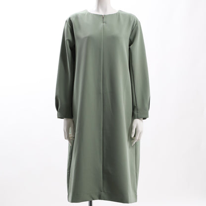 ネックラインデザインワンピース