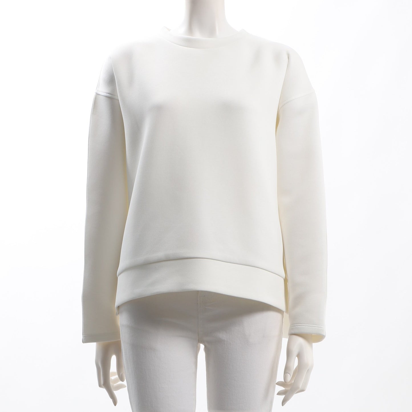 ゆったりシルエットカットソー