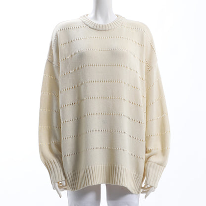 透かし編みクルーネックニット