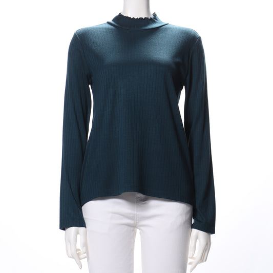 フリルネックカットソー