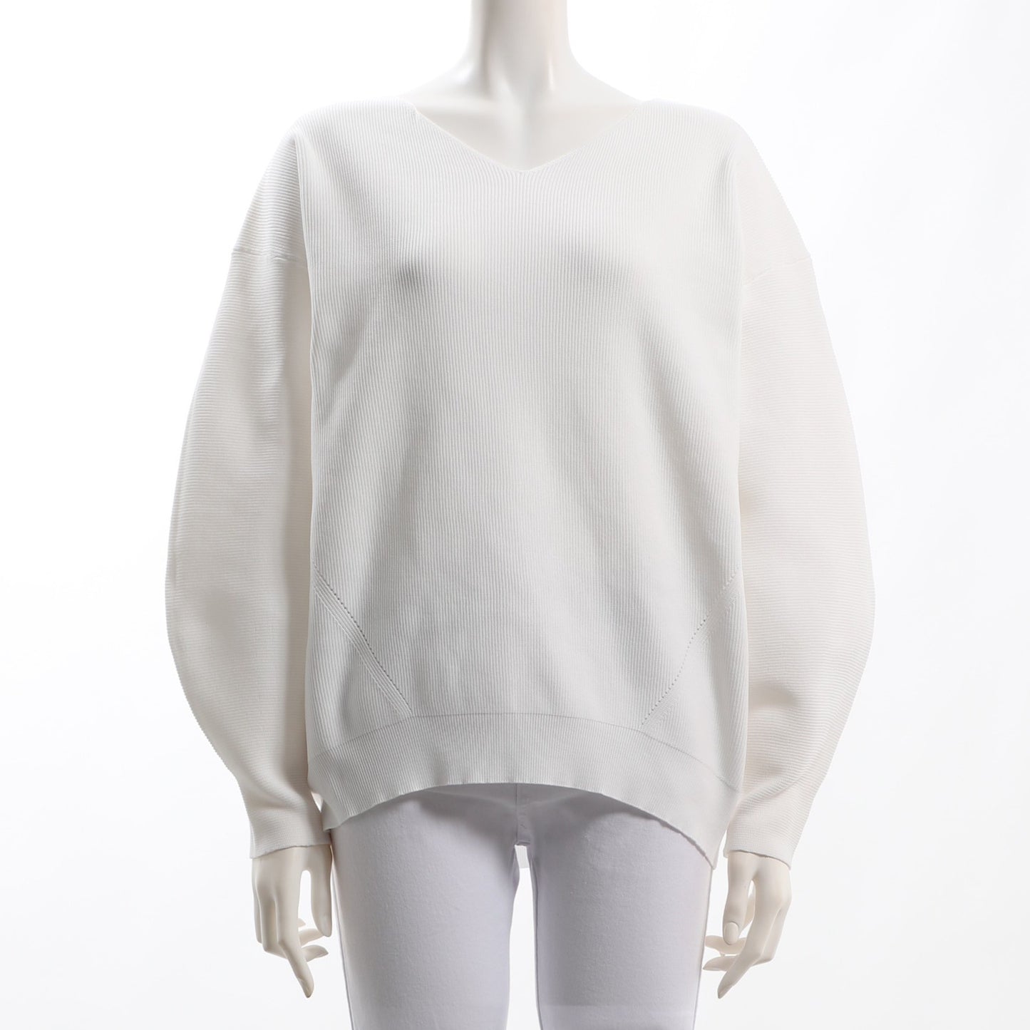 ボリュームスリーブVネックニット