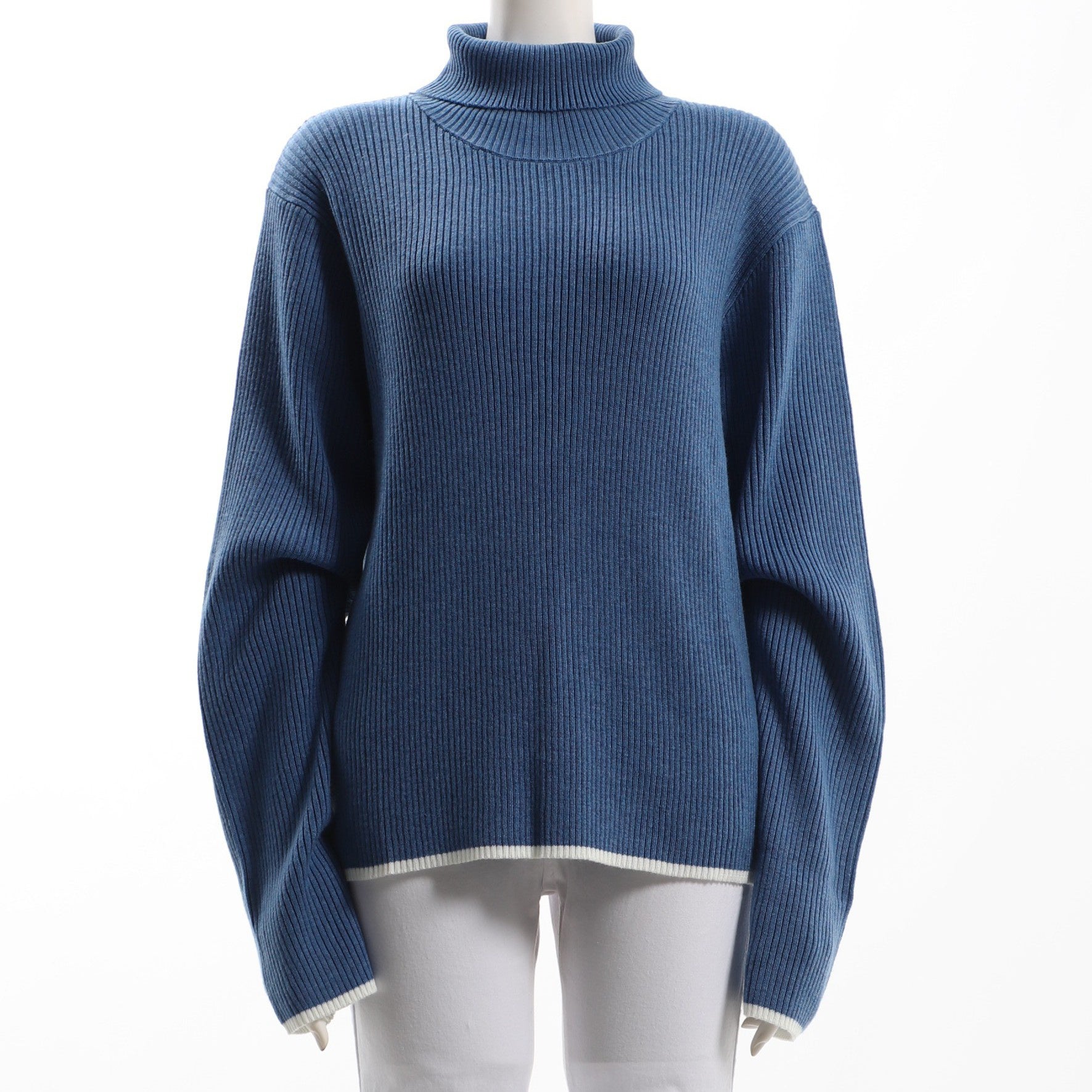 シンプルタートルネックリブニット