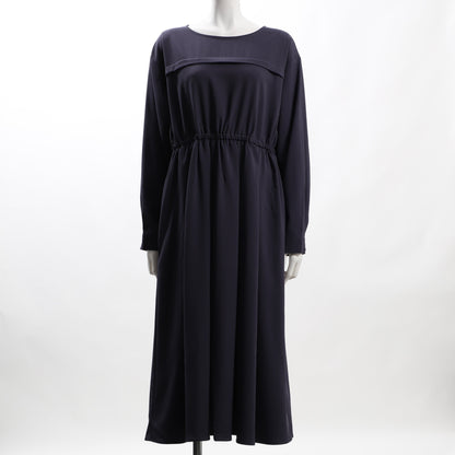 胸元デザインワンピース