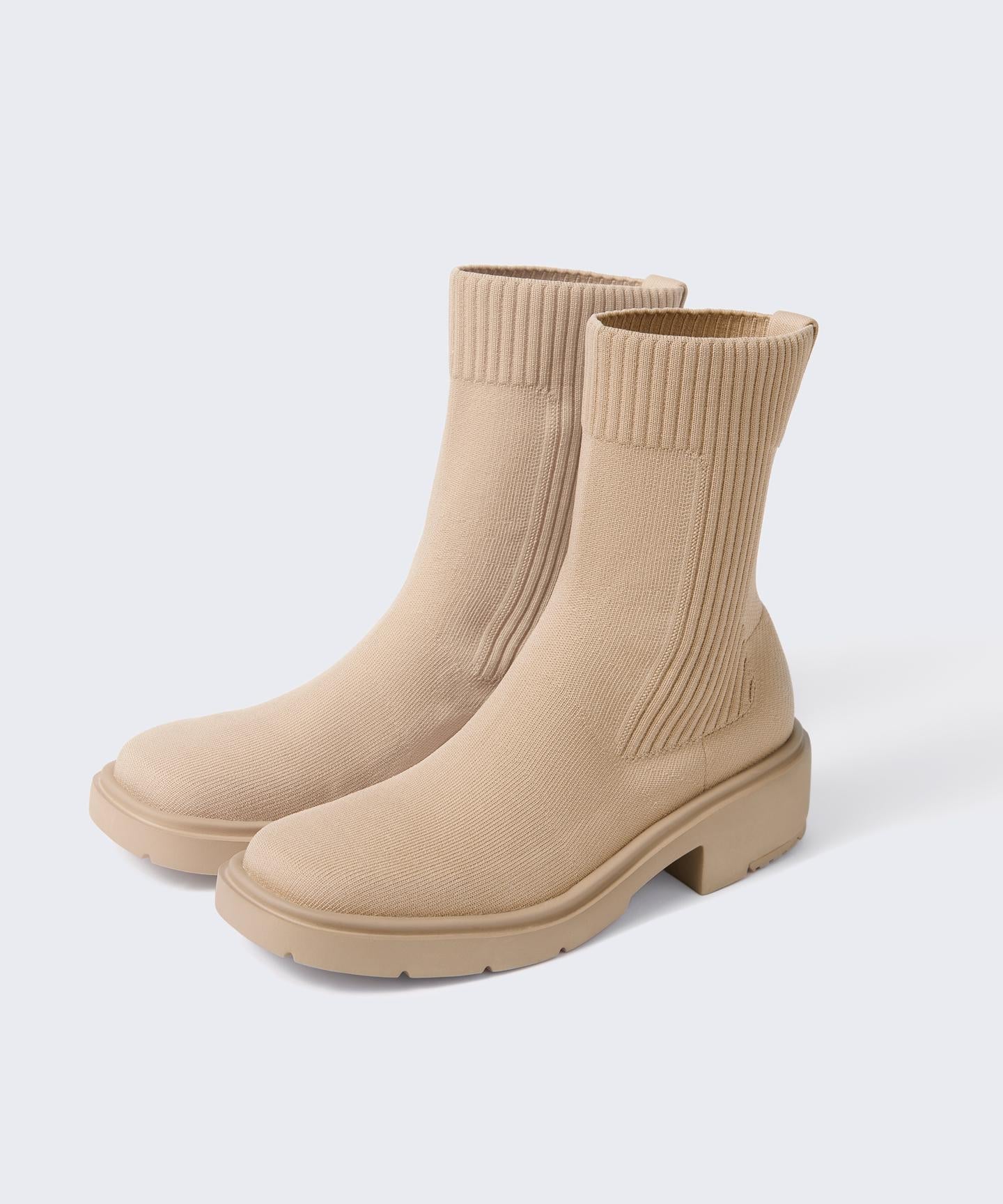 サイドゴアブーツ【ベージュ】