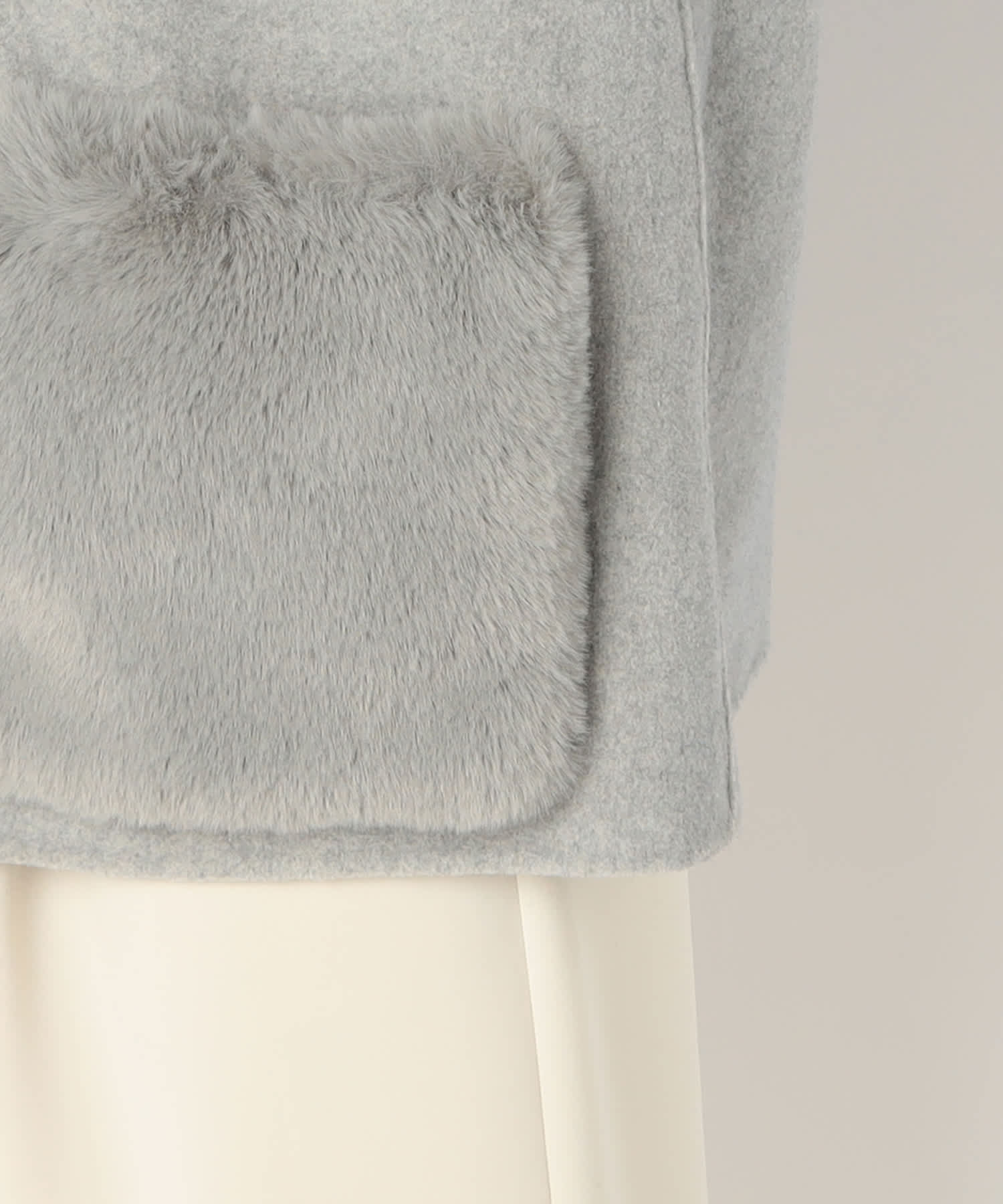 【特別価格20%OFF】ファーシンプルアウター