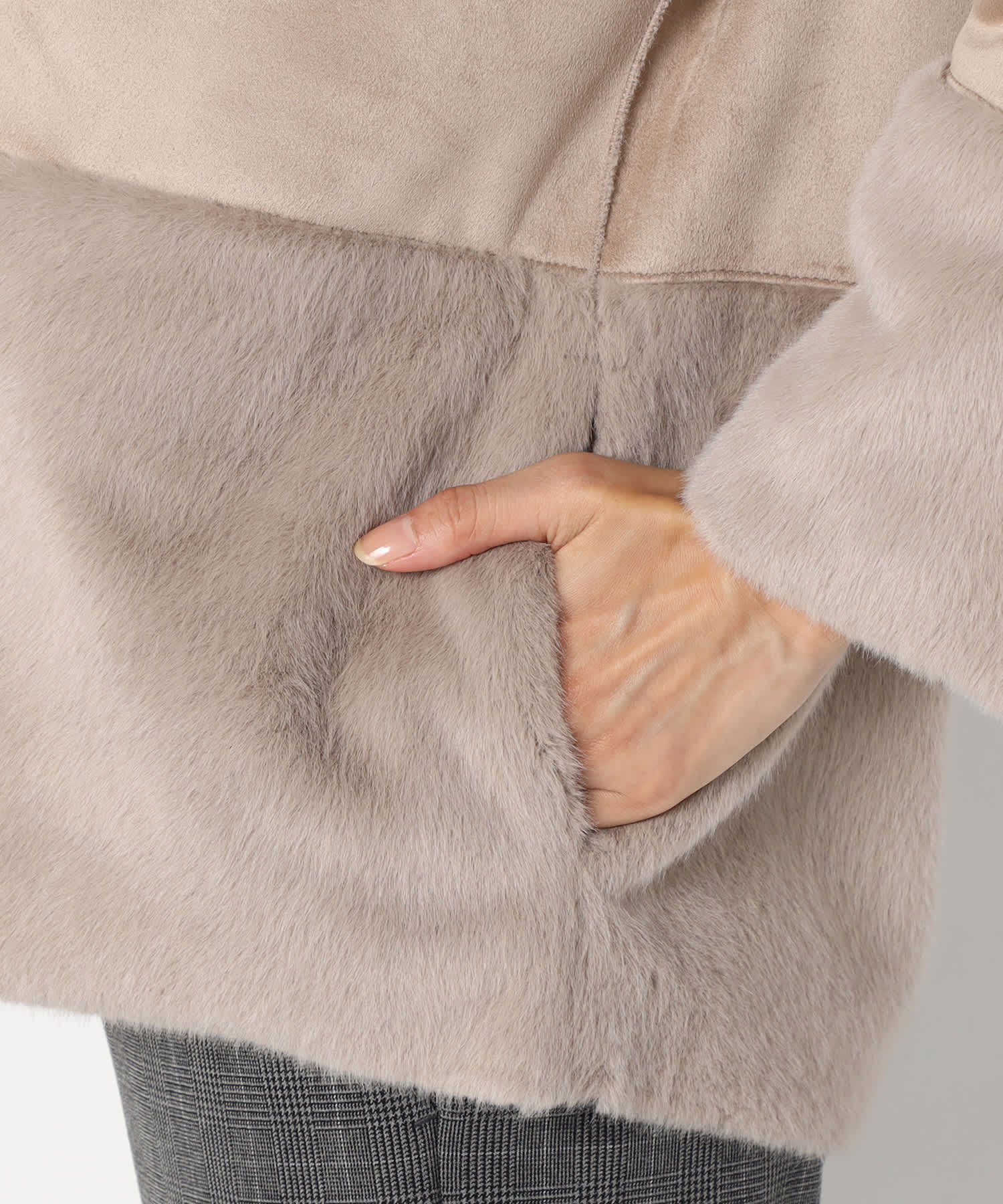 【特別価格20%OFF】ファー軽やかジャケット