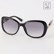 golden accent glasses