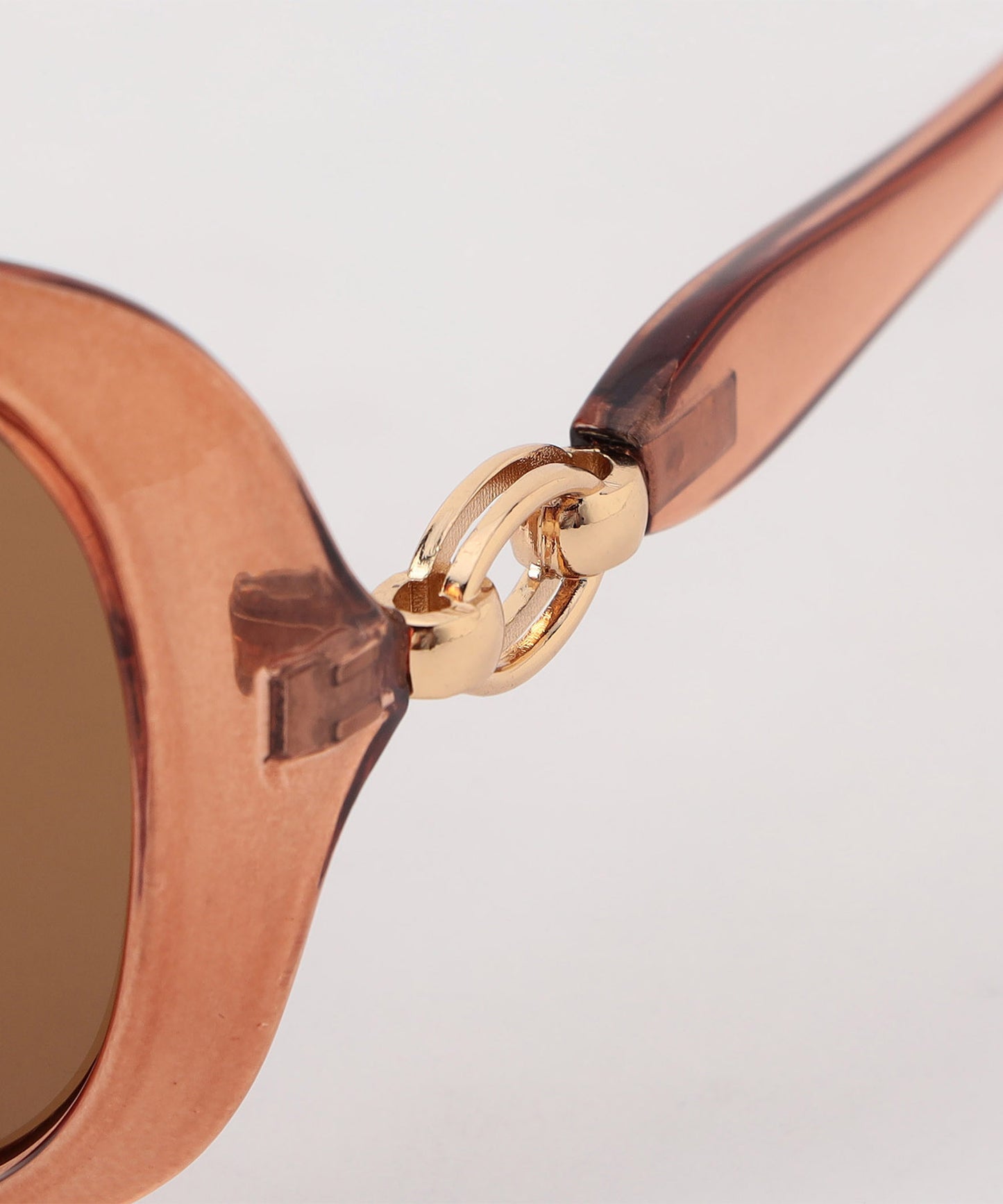 golden accent glasses